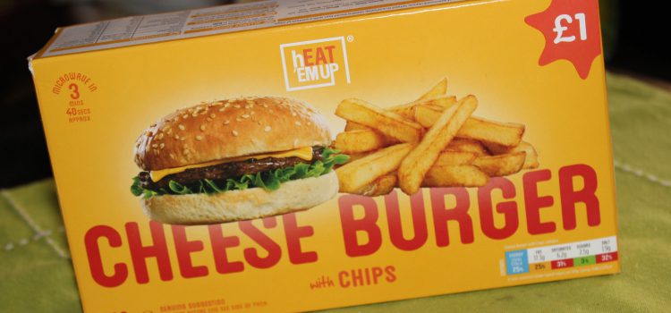 hEAT ‚EM UP: Cheese Burger with Chips — brgr.arhn.eu